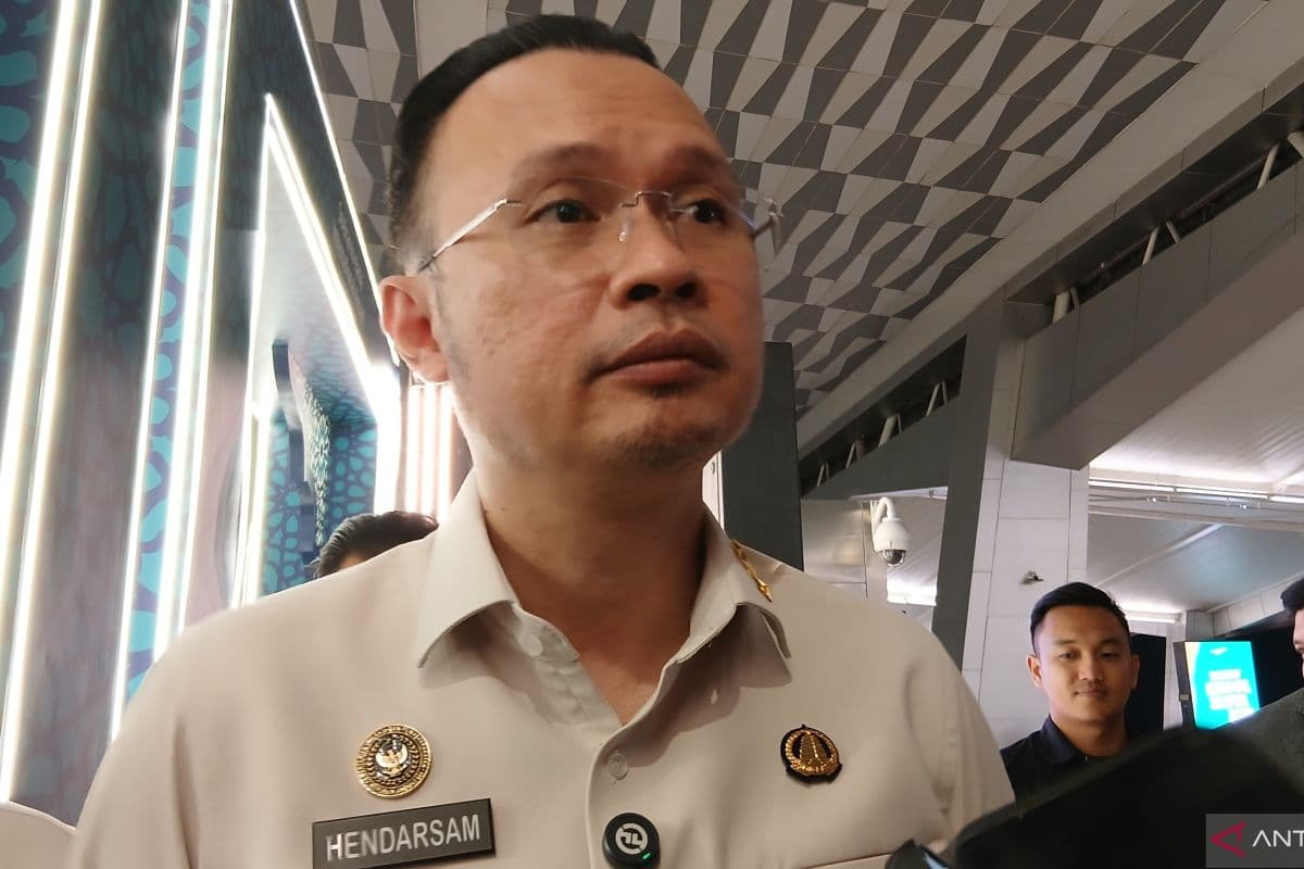 Imigrasi Blokir Eks-Jampidsus: Upaya Cegah Pelarian Korupsi atau Sekadar Simbolik?