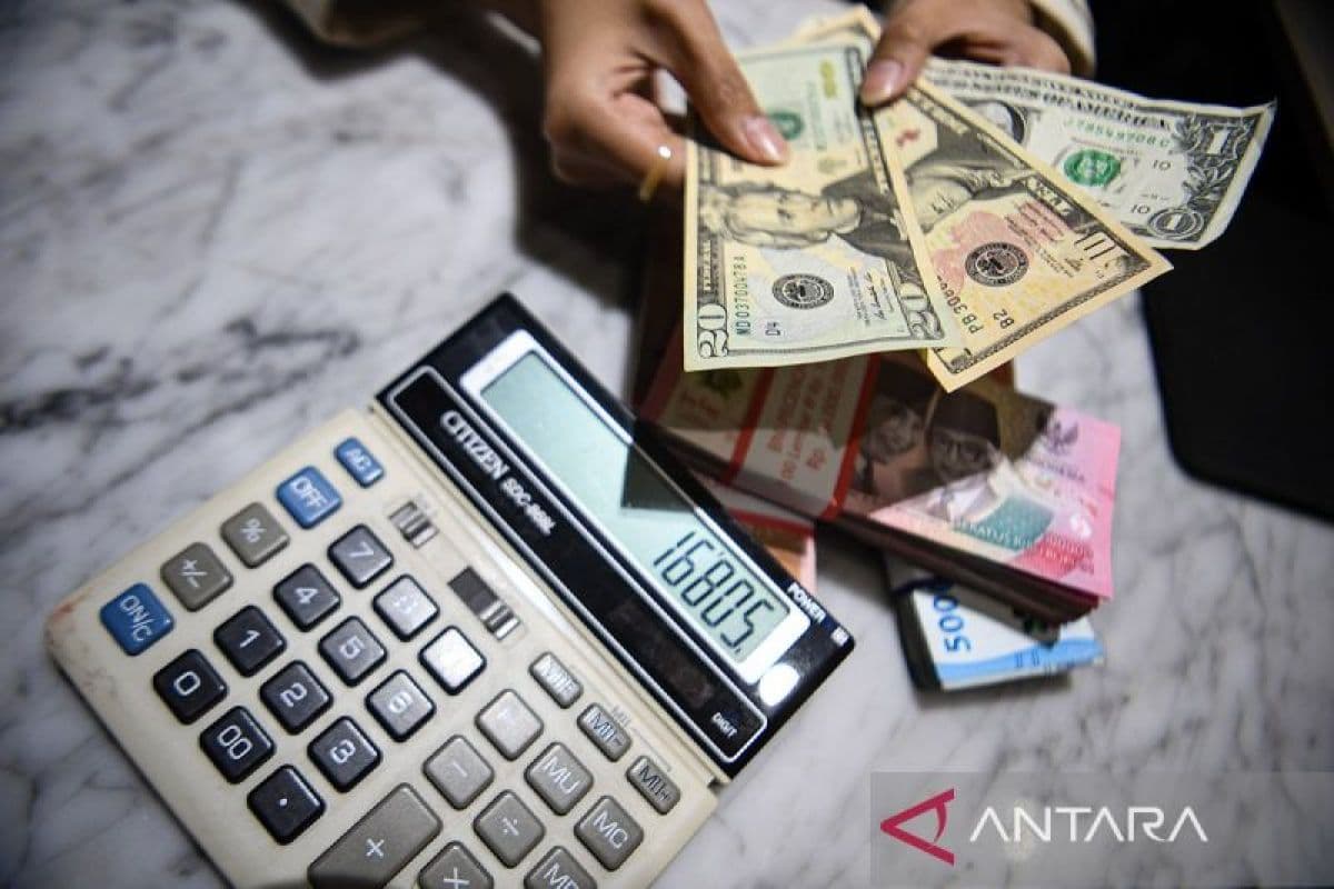 Rupiah Merosot Lagi: Apa Penyebab di Balik Penurunan ke Rp18.090 per Dolar?