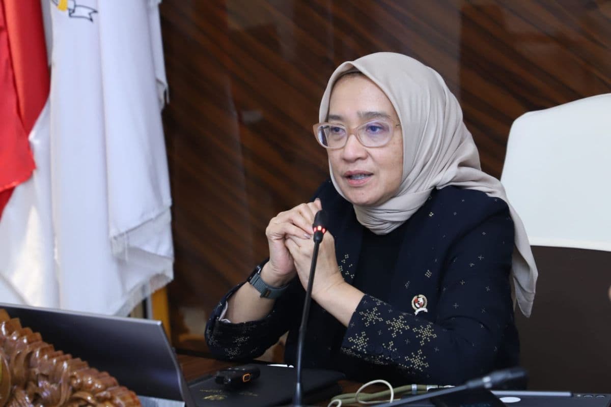 Menteri PANRB Desak Fleksibilitas Kerja ASN: Janji Produktivitas atau Sekadar Gimik Keluarga?