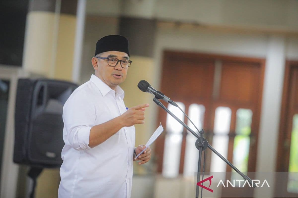 Teka-Teki Kesehatan Wali Kota Bandung: Muhammad Farhan Dilarikan ke RS, Apa Penyebab Sebenarnya?
