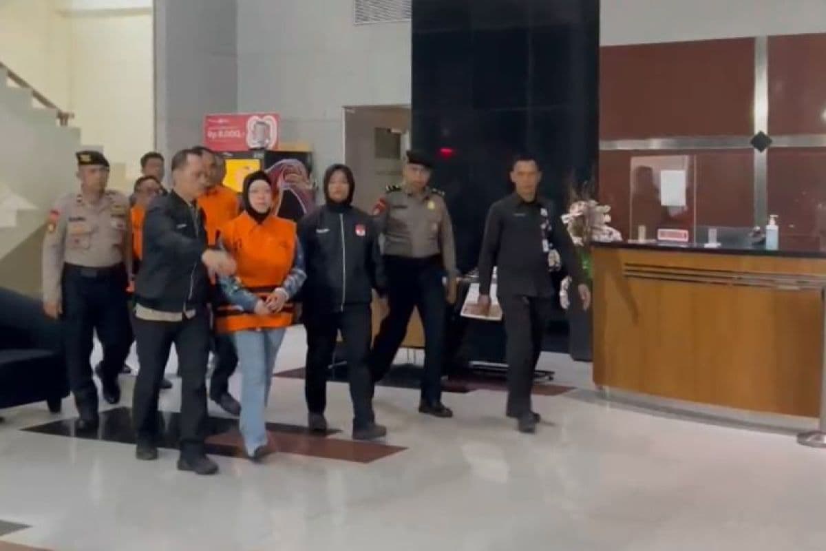 KPK Tangkap Bupati Sukoharjo Etik Suryani: Skandal Pemerasan Mengguncang Pemerintahan Daerah