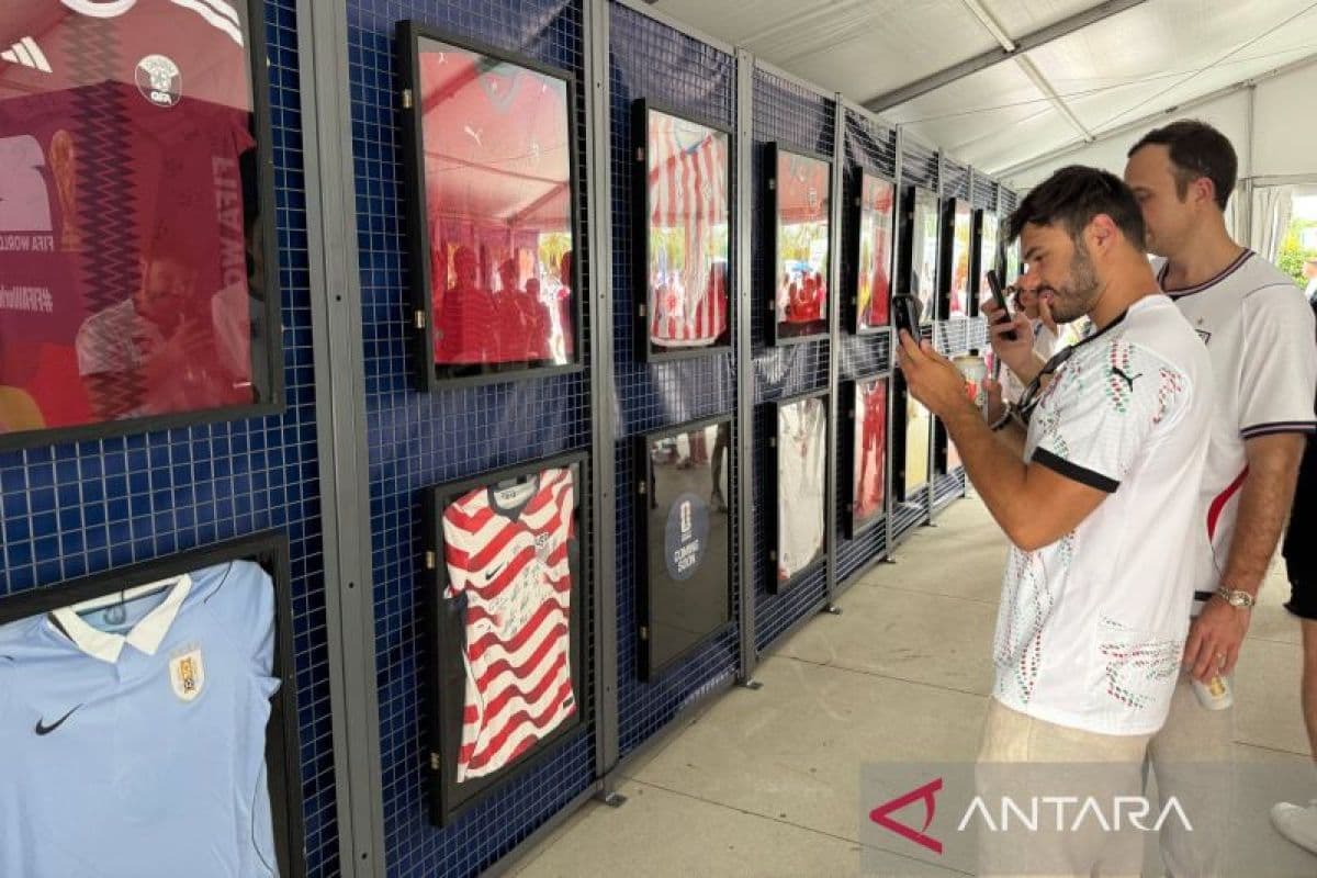 Suporter Menggempur Stan FIFA di Miami: Jersi Bertanda Tangan Jadi Magnet Emosi Menjelang Duel Norwegia vs Inggris