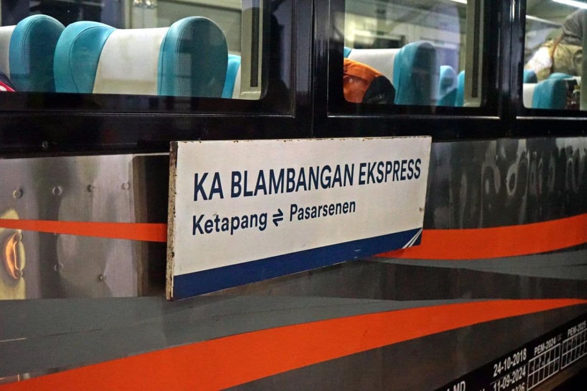5 Jalur Kereta Api Terpanjang Indonesia: Jalur Rajut 1.000 Km yang Masih Menggoda Penumpang