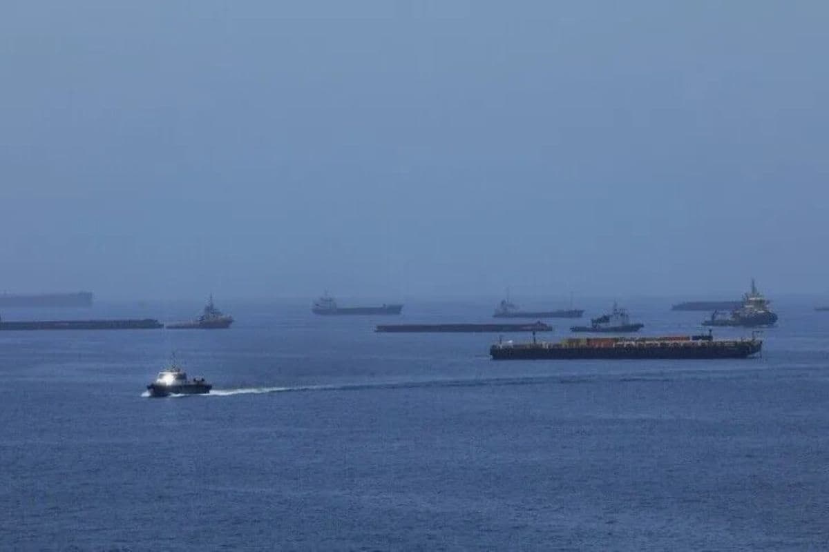 Krisis di Selat Hormuz: Awak Kapal Kontainer Diselamatkan, Namun Bayang‑bayang Serangan Iran Masih Menggantung