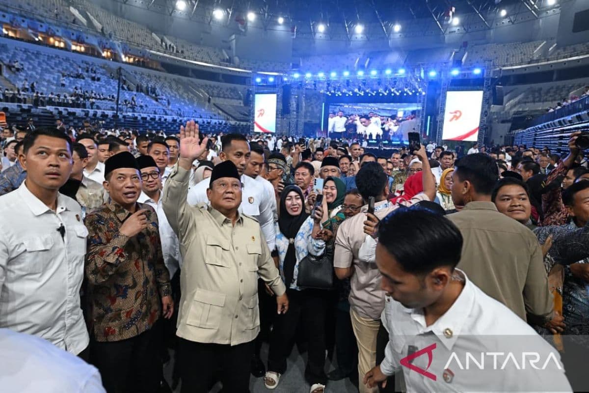 Prabowo Tuduh Penghasut Kerusuhan sebagai Pengkhianat: Apa Makna Nyata di Balik Pidato Hari Koperasi Nasional?