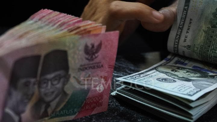 Rupiah Tertahan di Level 18.000: Ancaman Geopolitik Timur Tengah dan Bayang-Bayang 'Hawkish' The Fed