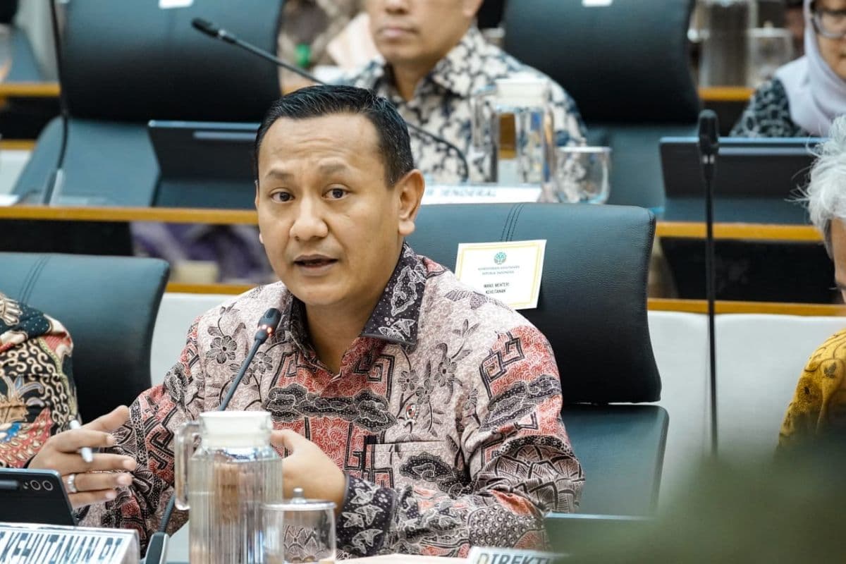 Ambisi PSN Perhutanan Sosial: Solusi Kemiskinan Ekstrem atau Sekadar Karpet Merah Karbon?