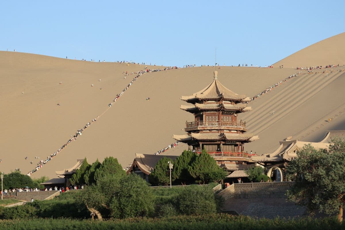 Menyingkap Tabir Dunhuang: Lebih dari Sekadar Oasis, Inilah Episentrum Geopolitik Kuno Jalur Sutra