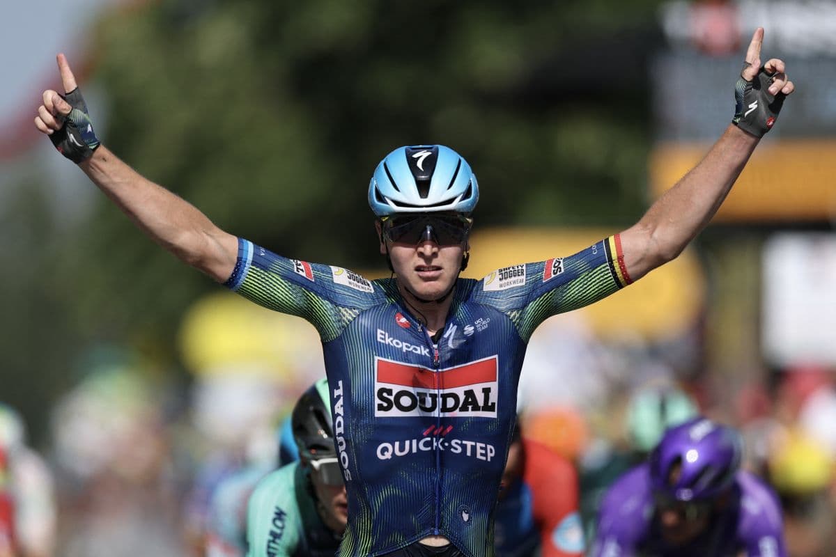 Merlier Gempur Dua Etape Berturut-turut, Memecah Rekor Sprinter di Tour de France 2026