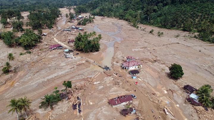 Kontroversi Izin Tambang di DAS Batang Toru: Ancaman Bencana & Tantangan Teknologi Lingkungan