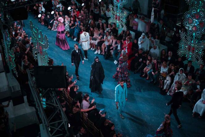 
 The #1 Color Girls Are Most Worried About Wearing in Fashion Week